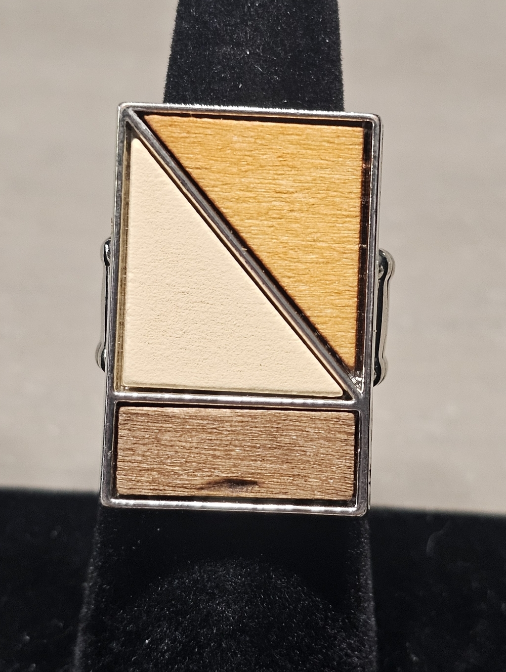 3/$10 Paparazzi Happily Evergreen After Stretch Ring In Orange